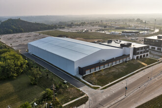 7095 S Ballpark Dr, Franklin, WI - aerial  map view