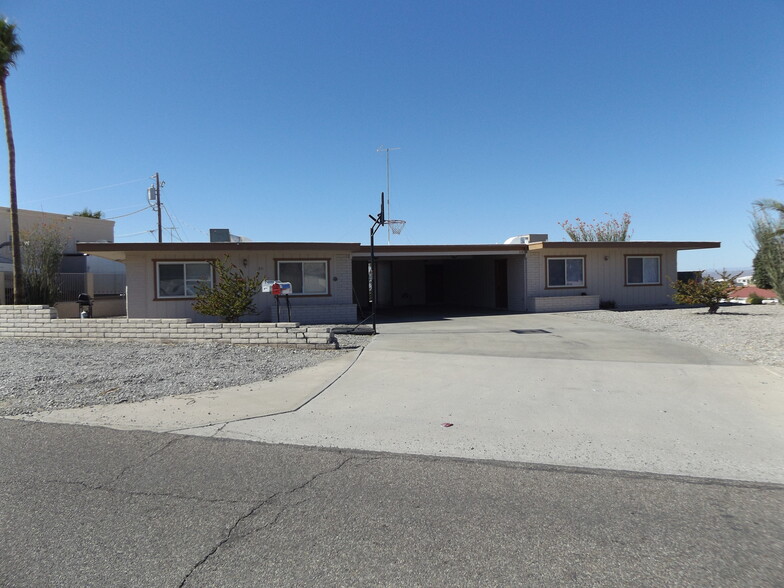 311 Opossum Dr, Lake Havasu City, AZ for sale - Primary Photo - Image 1 of 13