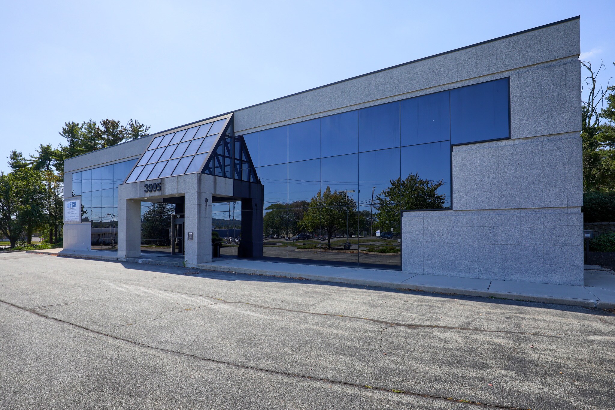 3995 E Market St, York, PA for sale Building Photo- Image 1 of 1