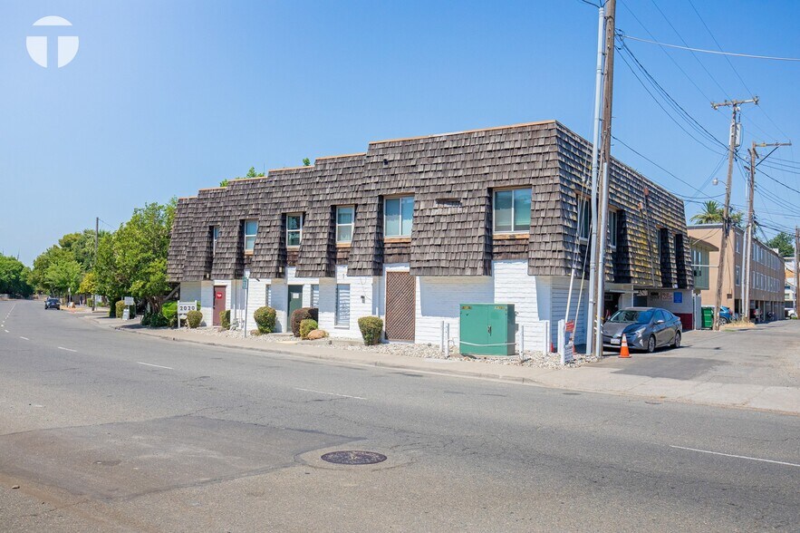 2020 29th St, Sacramento, CA for sale - Primary Photo - Image 1 of 1