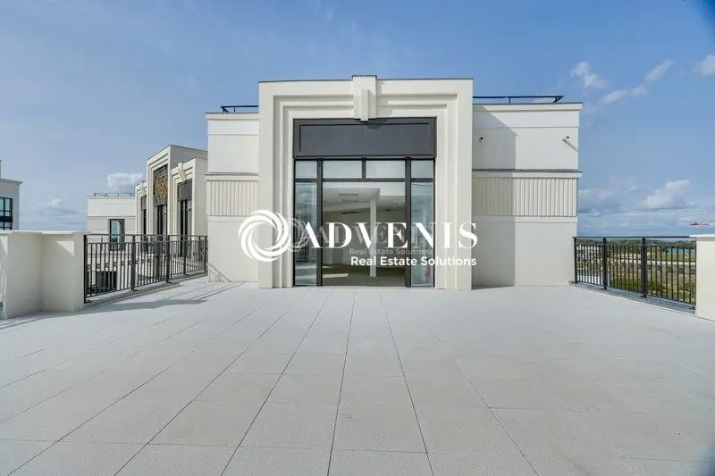 Office in Chessy for sale - Building Photo - Image 2 of 12