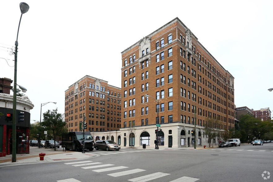 5009 N Sheridan Rd, Chicago, IL for lease - Building Photo - Image 2 of 167