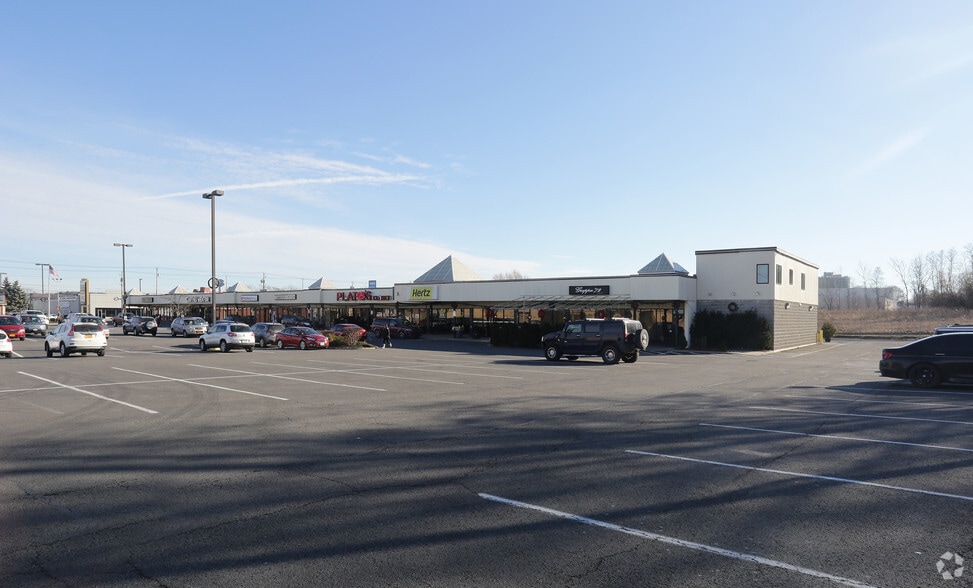 818 Central Ave, Albany, NY for lease - Primary Photo - Image 2 of 5