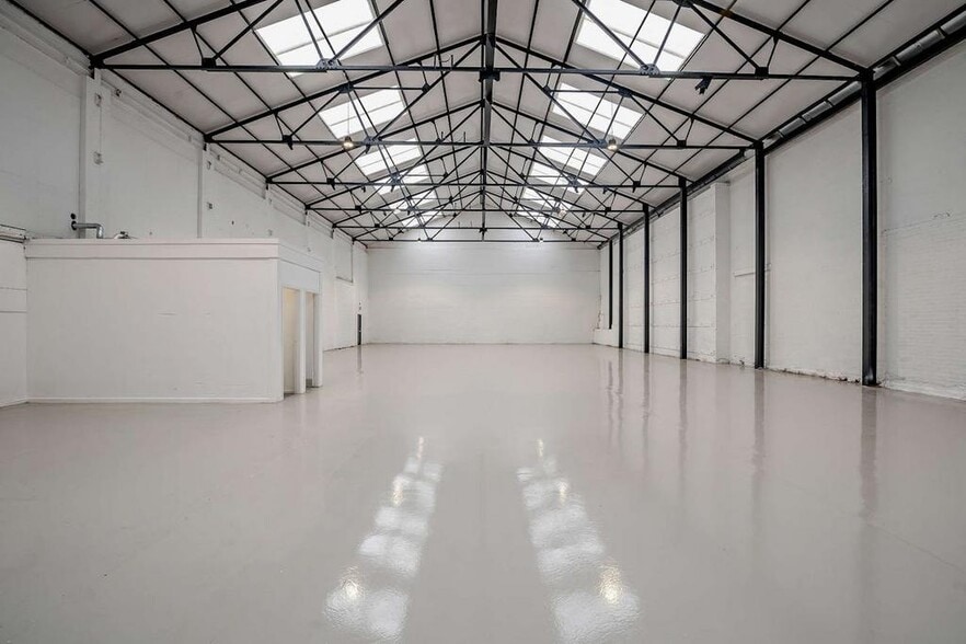 Longbridge Hayes Rd, Stoke On Trent for lease - Building Photo - Image 3 of 35