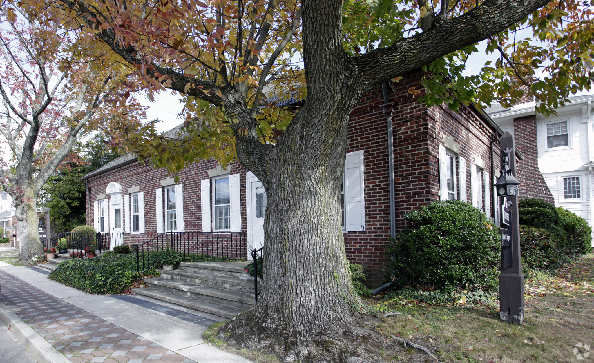 110-112 Main St, Allenhurst, NJ for sale Primary Photo- Image 1 of 1