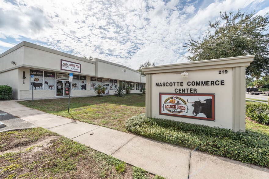 219 W Myers Blvd, Mascotte, FL for sale - Building Photo - Image 1 of 1