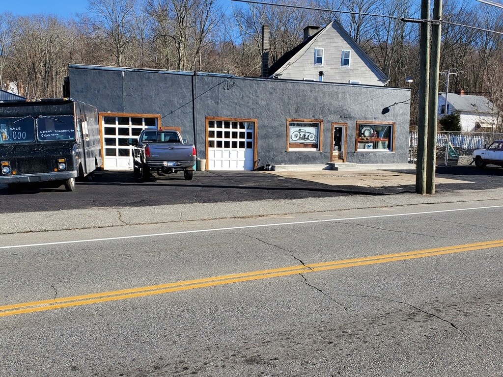 1601 Route 85, Oakdale, CT for sale Primary Photo- Image 1 of 1