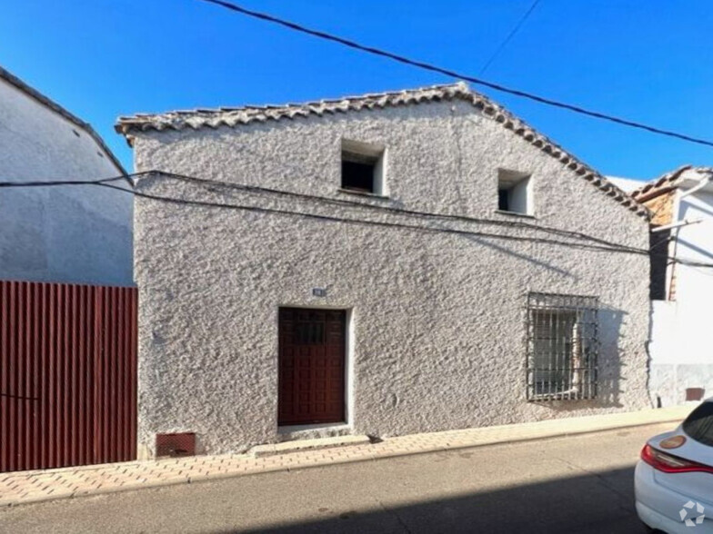 Calle Lepanto, 38, Méntrida, Toledo for sale - Building Photo - Image 2 of 6