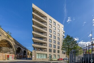 86-88 Valentia Pl, London for lease Building Photo- Image 1 of 4