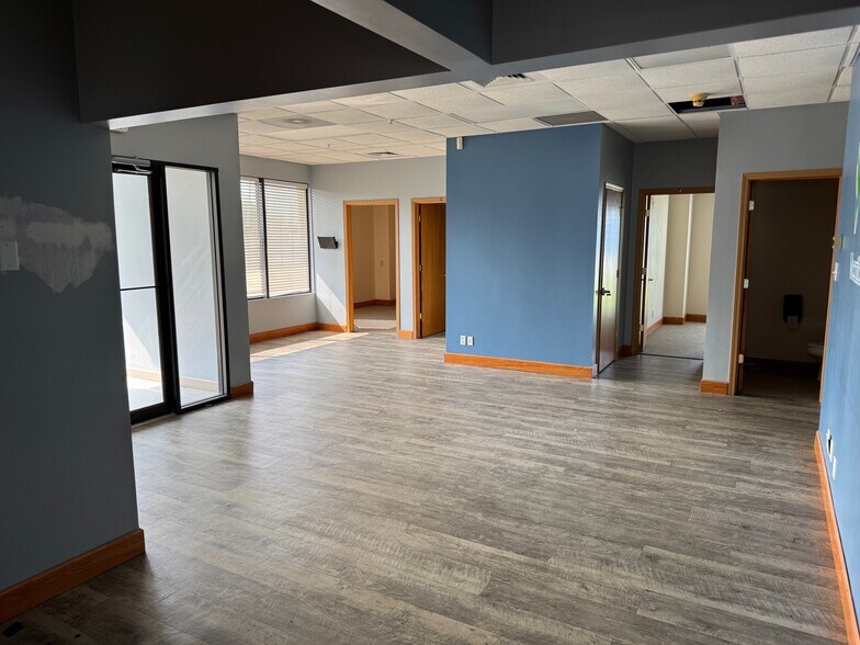 6444 S 6th St, Springfield, IL for sale - Building Photo - Image 2 of 5