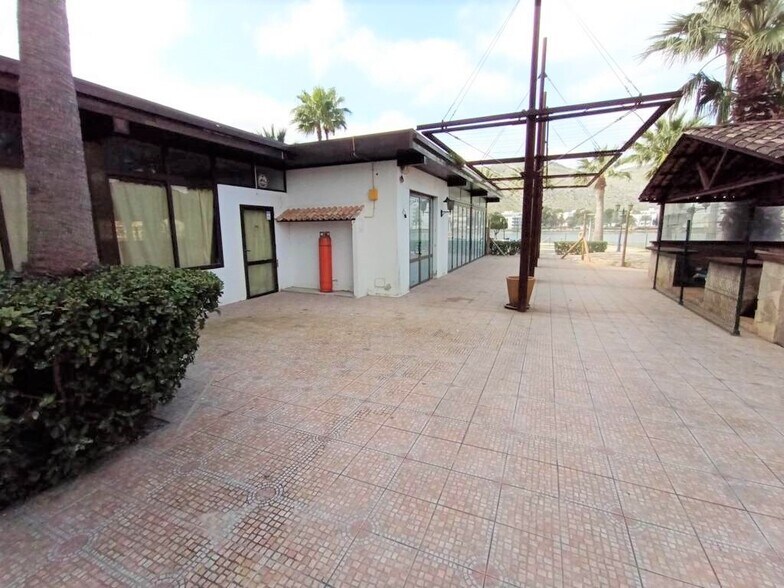 Retail in Alcúdia for sale - Building Photo - Image 1 of 13