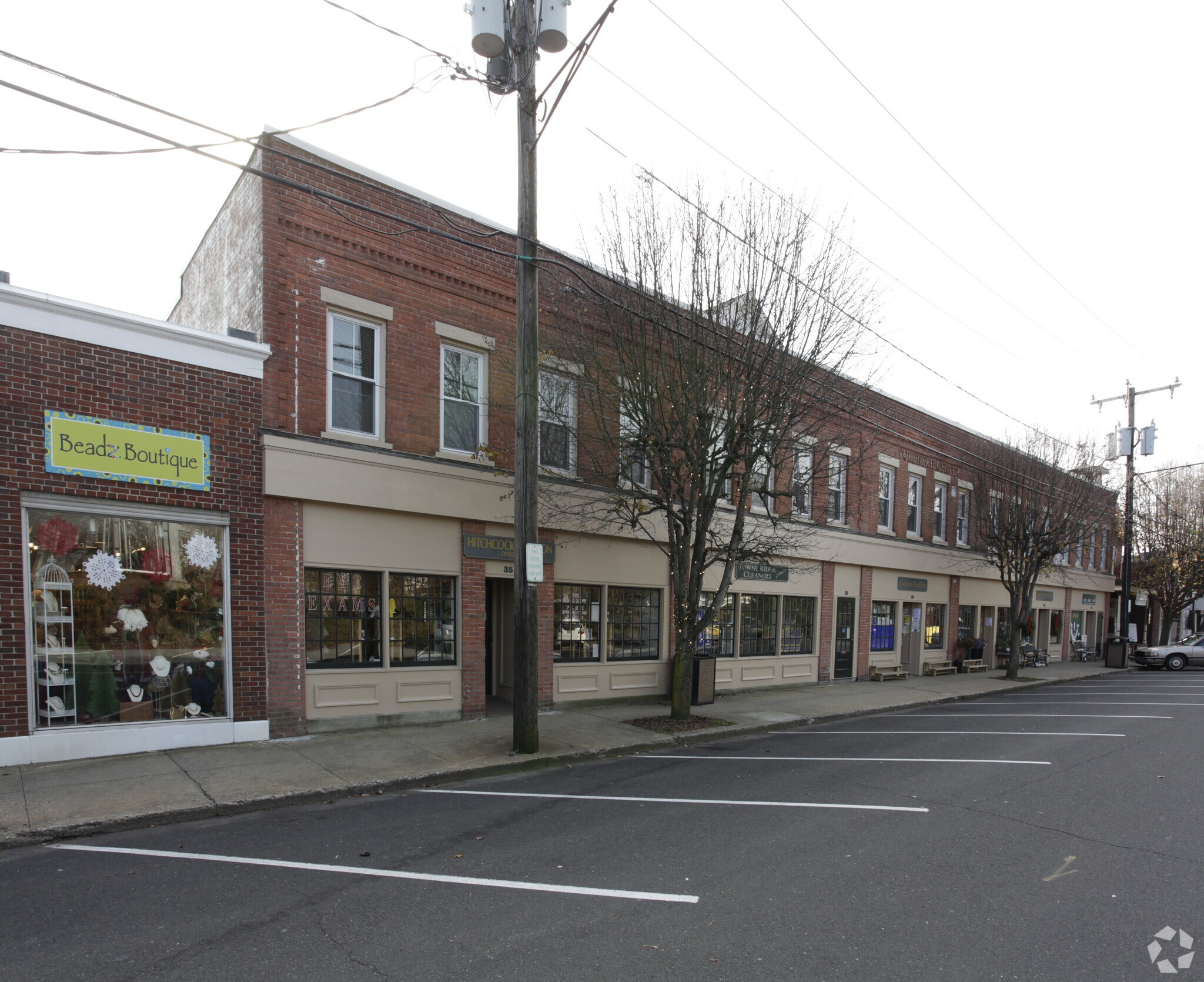 23-35 Tokeneke Rd, Darien, CT for sale Building Photo- Image 1 of 1