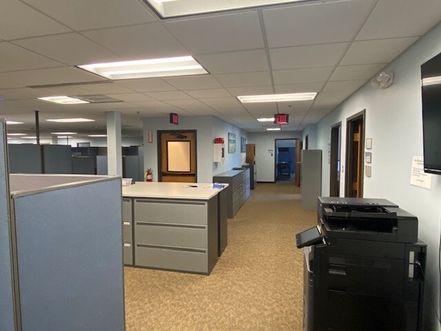 1711 Scheuring Rd, De Pere, WI for lease - Building Photo - Image 3 of 6