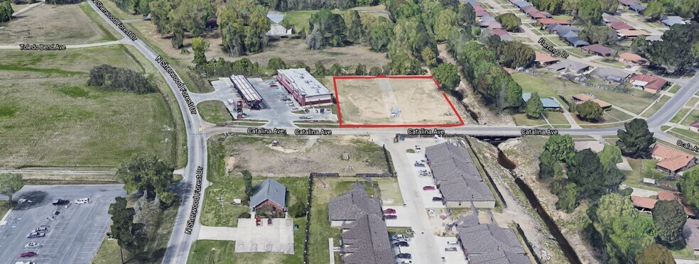 11233 CATALINA Ave, Baton Rouge, LA for sale - Building Photo - Image 2 of 11