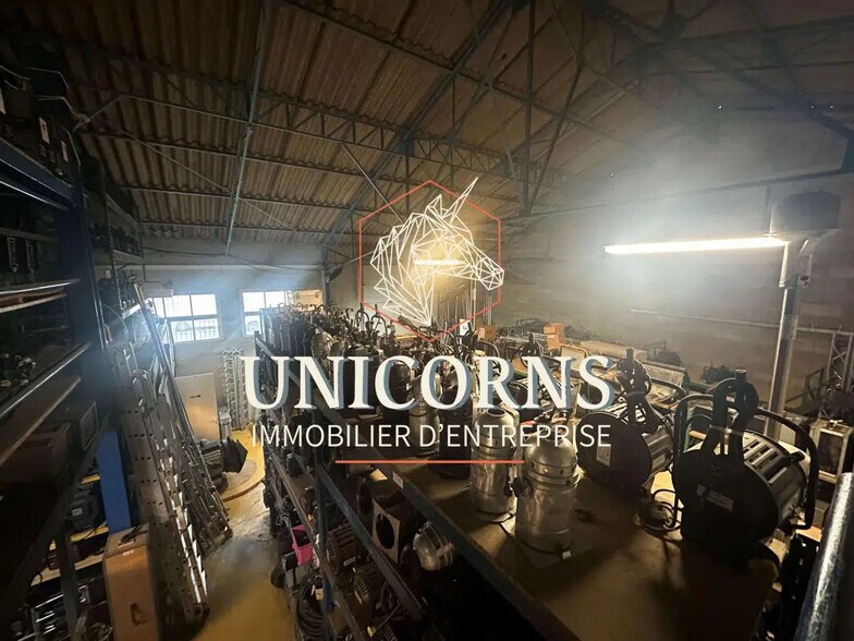 Industrial in Colomiers for lease - Interior Photo - Image 3 of 5