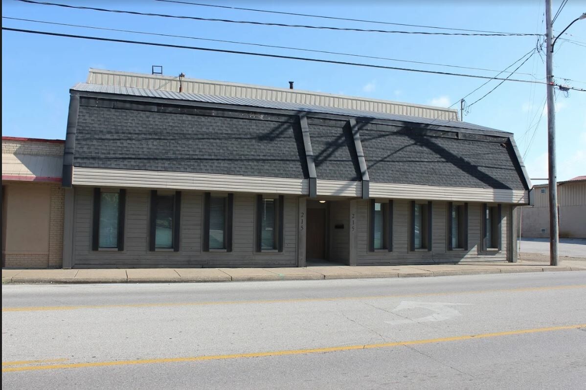 215 E 9th St, Owensboro, KY for sale Primary Photo- Image 1 of 1