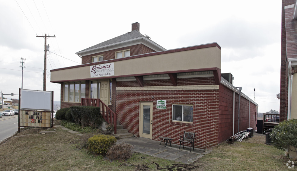 21 Robbins Station Rd, Irwin, PA for lease - Building Photo - Image 1 of 3