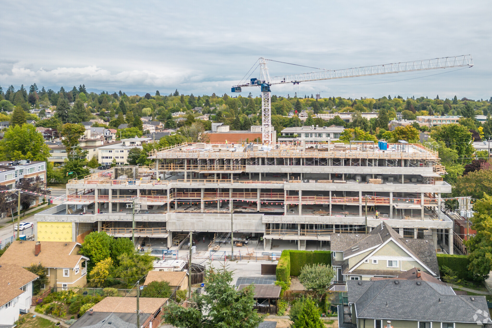 2105 W 46th Av, Vancouver, BC for lease Primary Photo- Image 1 of 4