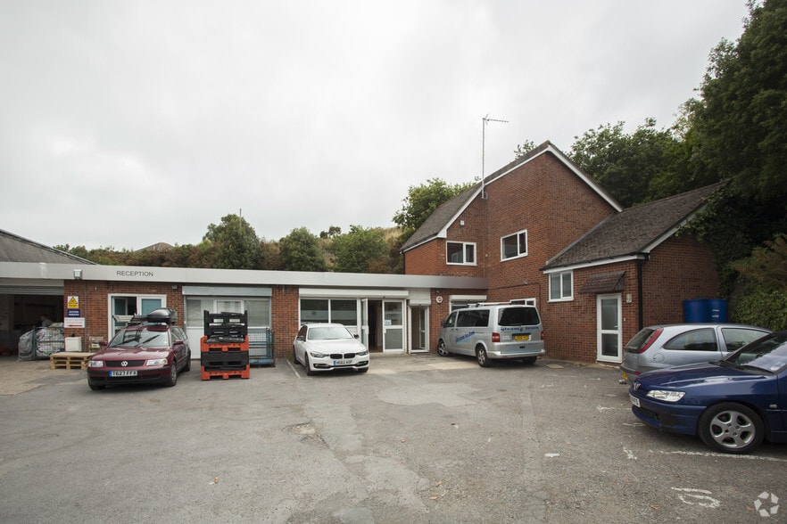 262 Ringwood Rd, Poole for sale - Primary Photo - Image 1 of 1