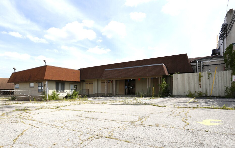 7600 Colerain Ave, Cincinnati, OH 45239