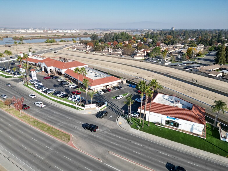 600 Coffee Rd, Bakersfield, CA for lease - Aerial - Image 3 of 6