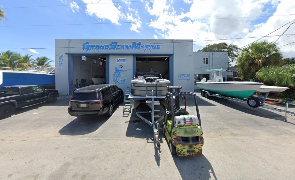 3001 SW 2nd Ave, Fort Lauderdale, FL for lease - Building Photo - Image 3 of 3