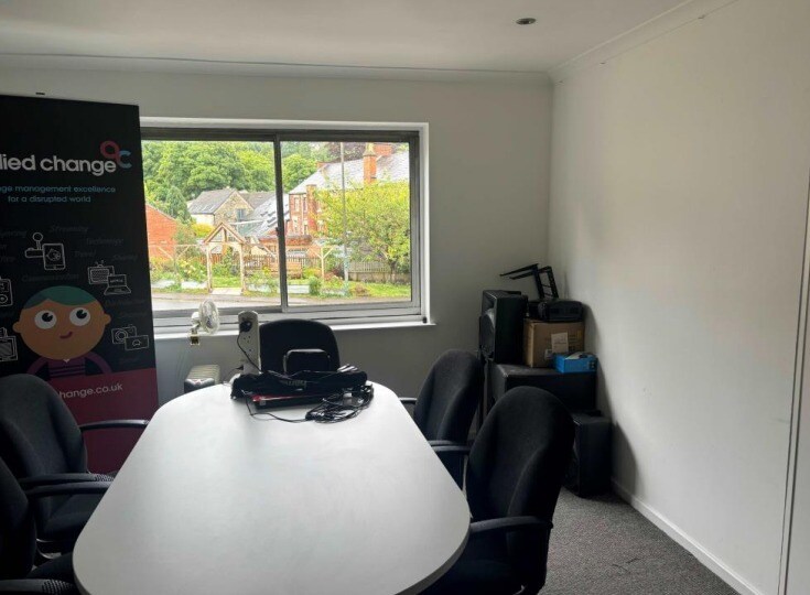 3 Fountain St, Nailsworth for lease Interior Photo- Image 1 of 2