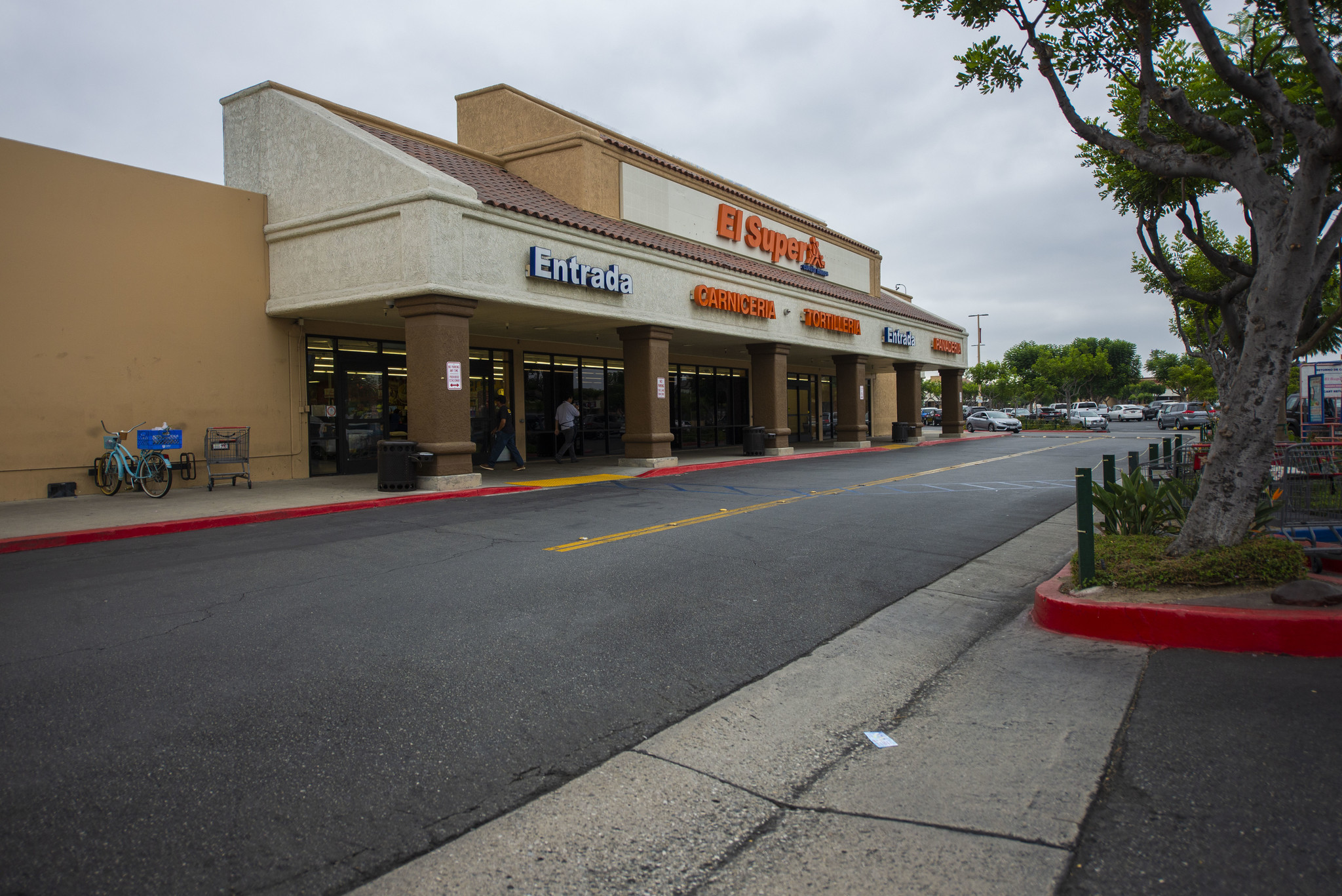 12761-12913 Harbor Blvd, Garden Grove, CA for lease Building Photo- Image 1 of 8