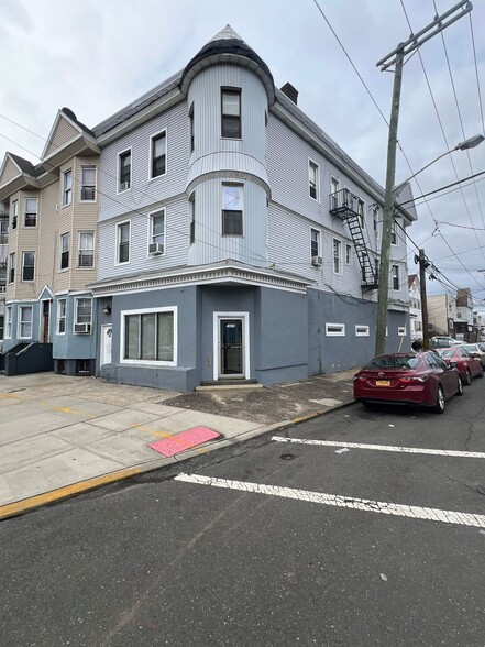 1637 John F Kennedy Blvd, Jersey City, NJ for lease - Building Photo - Image 1 of 11