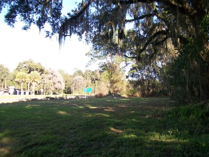 US Hwy 441, Micanopy, FL 32667