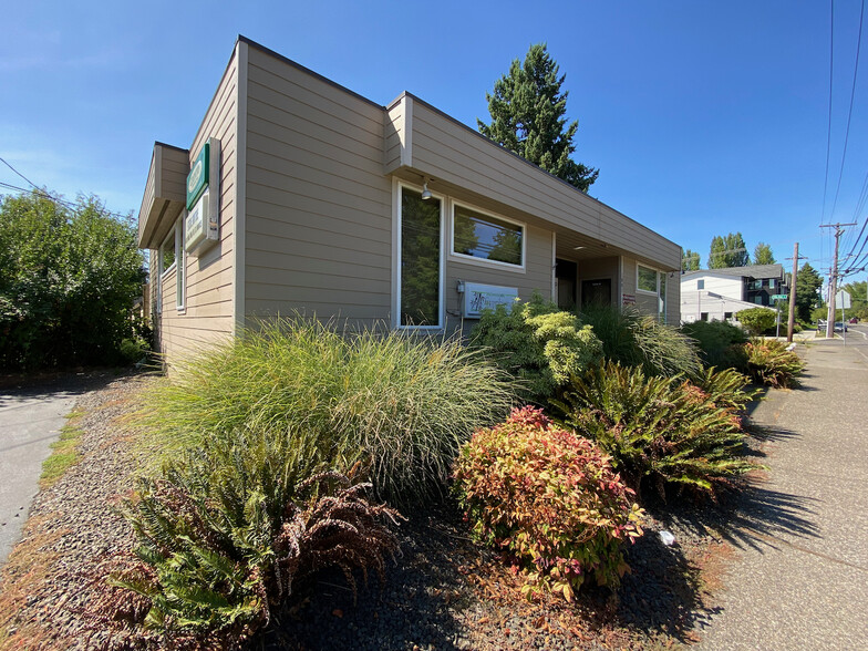 1001 Eastside St SE, Olympia, WA for lease - Building Photo - Image 2 of 7