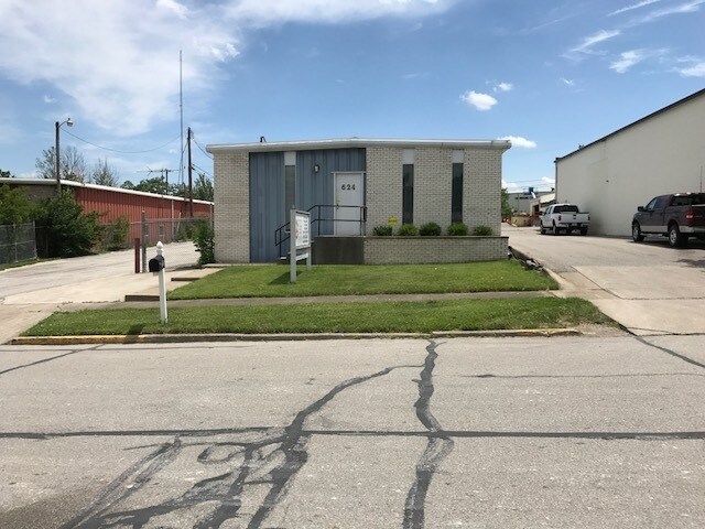 624 Bizzell Dr, Lexington, KY for sale Building Photo- Image 1 of 1