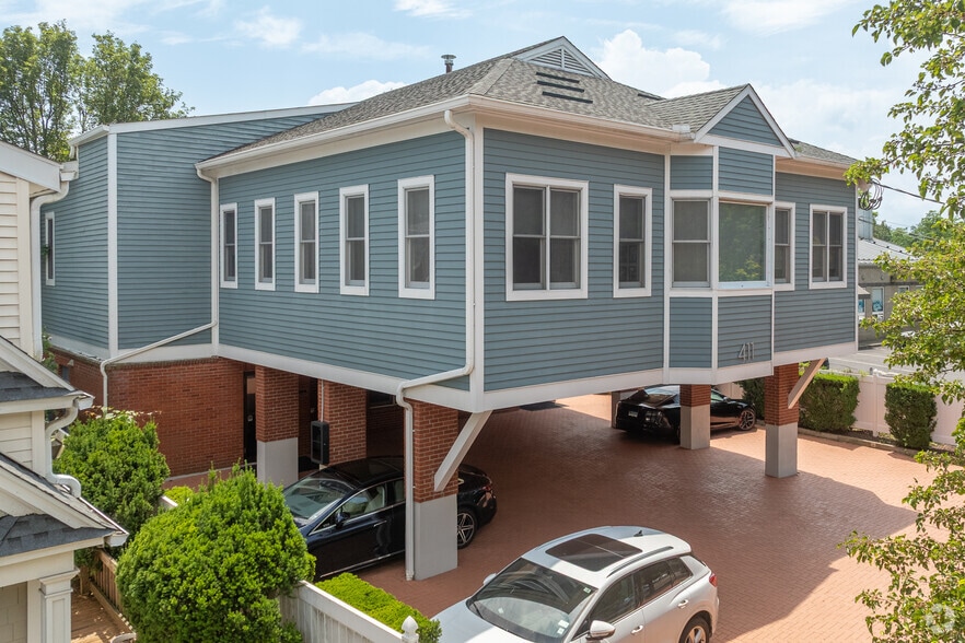 411 Meadow St, Fairfield, CT for lease - Building Photo - Image 3 of 7