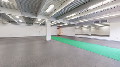 2801-2875 Boardwalk Dr, Ann Arbor, MI for lease Interior Photo- Image 2 of 5