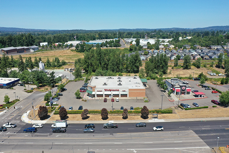 1080 SW 1st Ave, Canby, OR for sale - Building Photo - Image 2 of 18