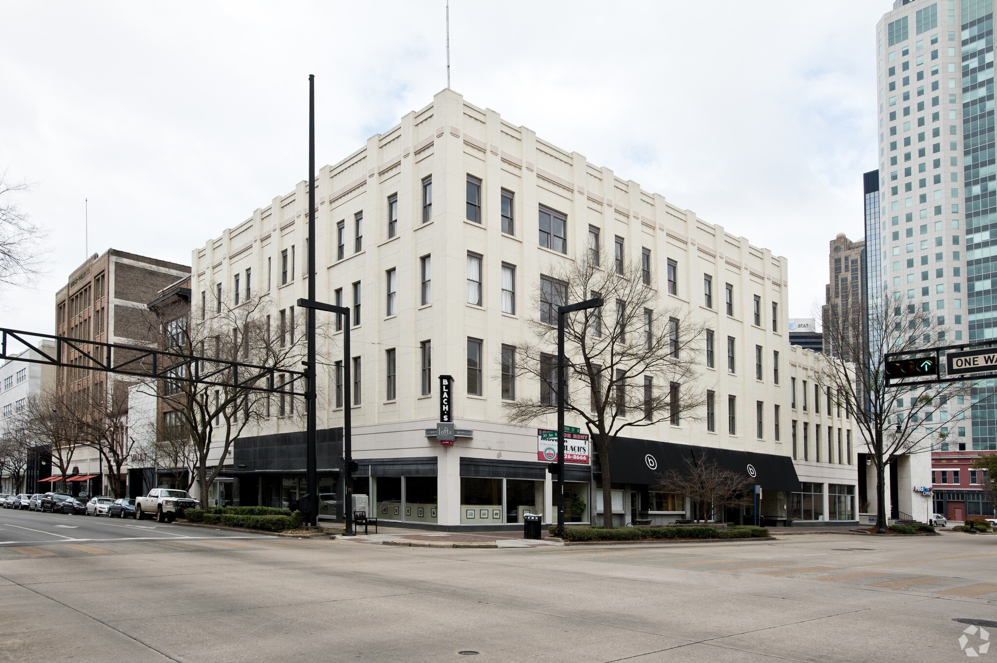 300 20th St N, Birmingham, AL for sale Primary Photo- Image 1 of 6