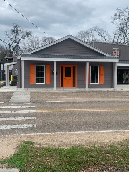 840 N Columbia St, Covington, LA for sale - Building Photo - Image 1 of 1