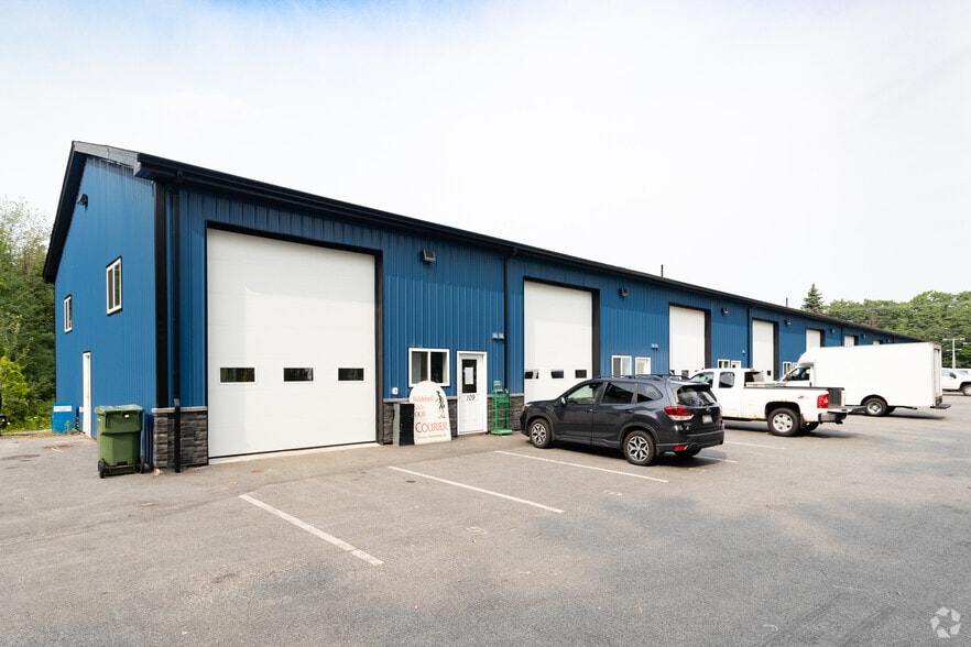 873 Portland Rd, Saco, ME for lease - Building Photo - Image 2 of 2