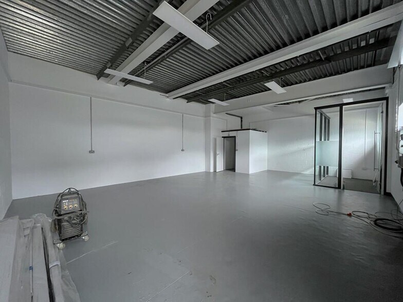 1 Wheaton Rd, Witham for lease - Building Photo - Image 3 of 3