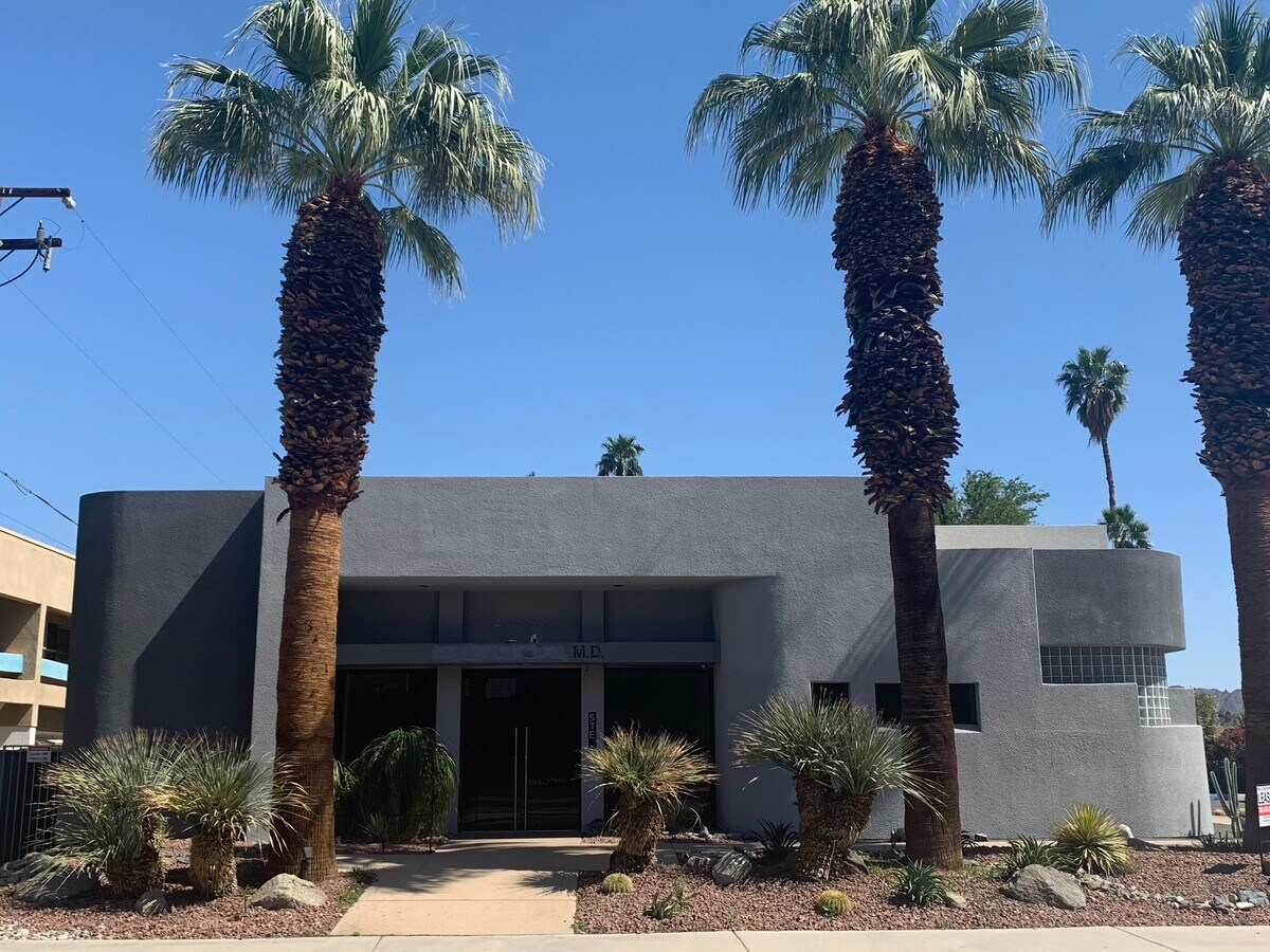 44200 Monterey Ave, Palm Desert, CA 92260