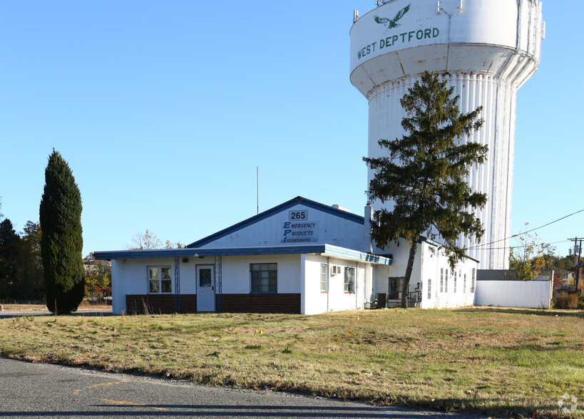 265 Jessup Rd, West Deptford, NJ for lease - Building Photo - Image 2 of 7