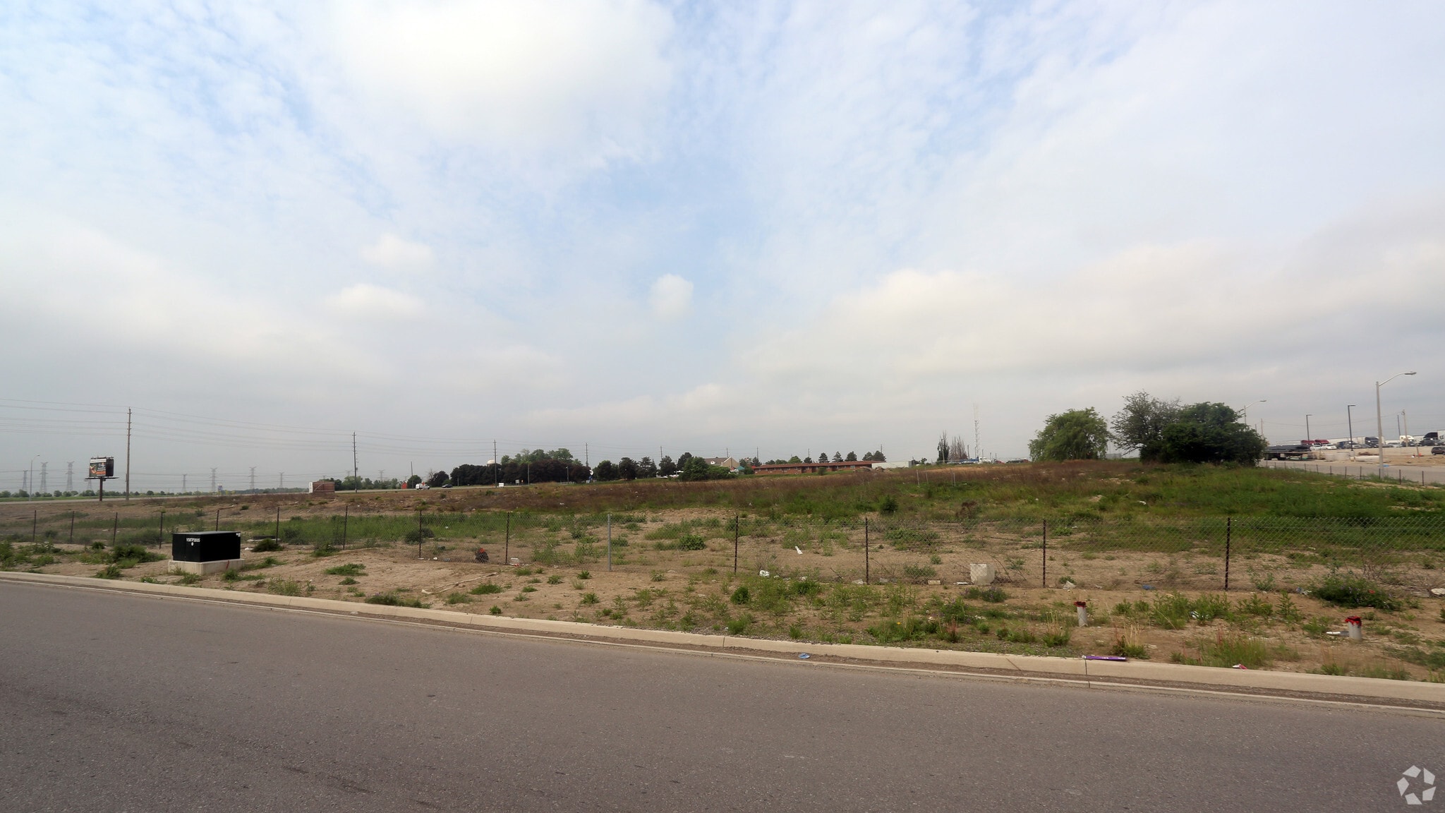 55 New Huntington Rd, Vaughan, ON for sale Primary Photo- Image 1 of 1