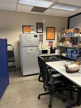 111 Review Way, Hayward, CA for lease Interior Photo- Image 1 of 10