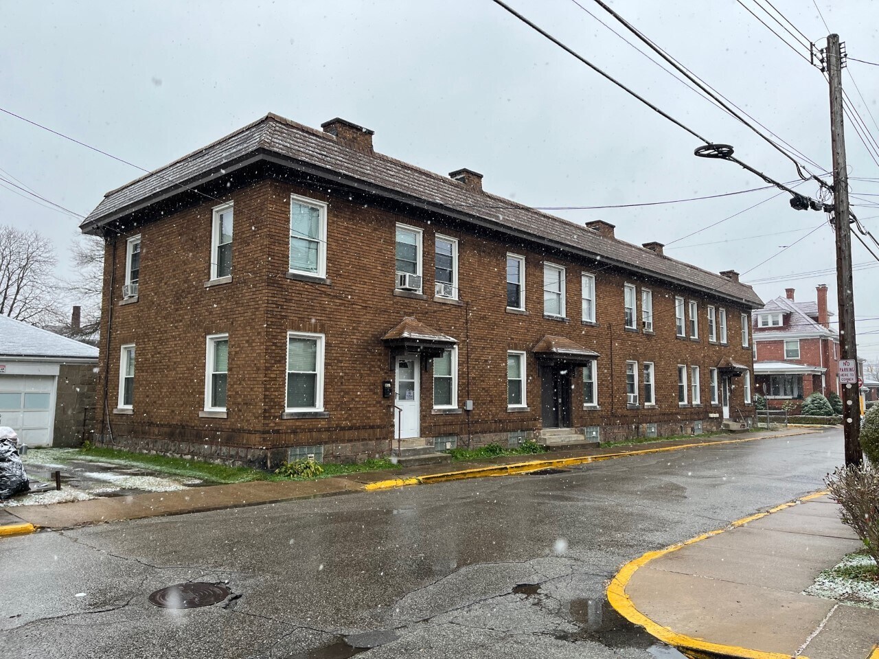 236 Greydon Ave, Mc Kees Rocks, PA 15136