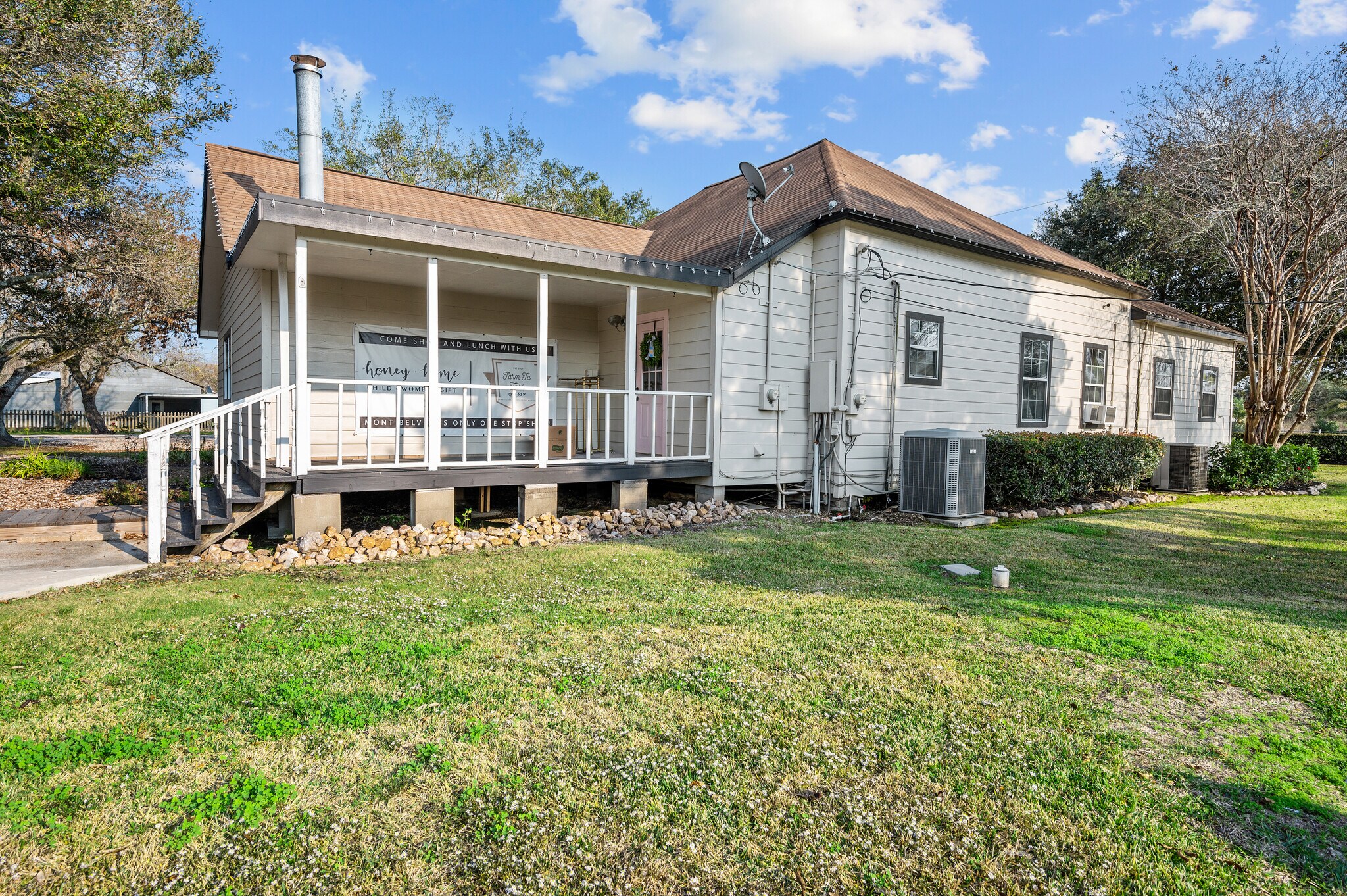 4319 N FM 565 Rd, Mont Belvieu, TX 77523 4319 FM 565