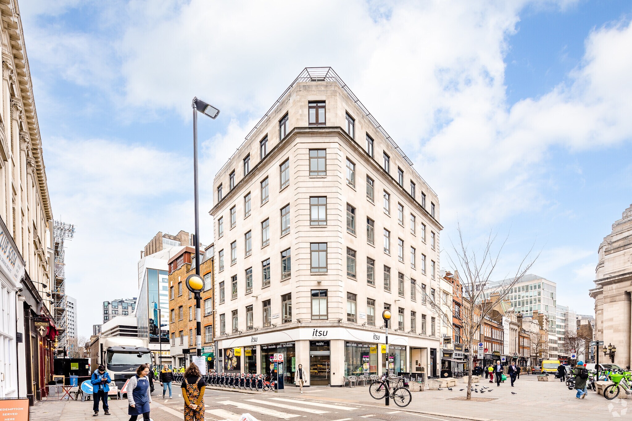 41-44 Great Queen St, London for lease Building Photo- Image 1 of 4