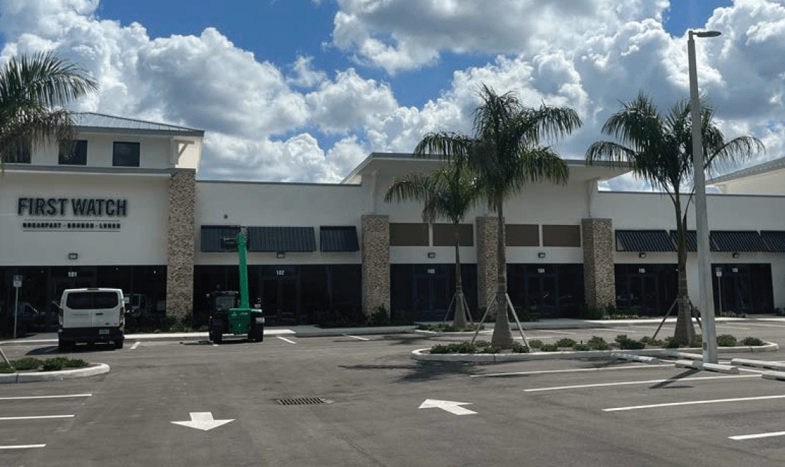 8590 Collier Blvd, Naples, FL for lease Primary Photo- Image 1 of 6