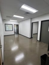 1508 Nw Vivion Rd, Kansas City, MO for lease Interior Photo- Image 1 of 6