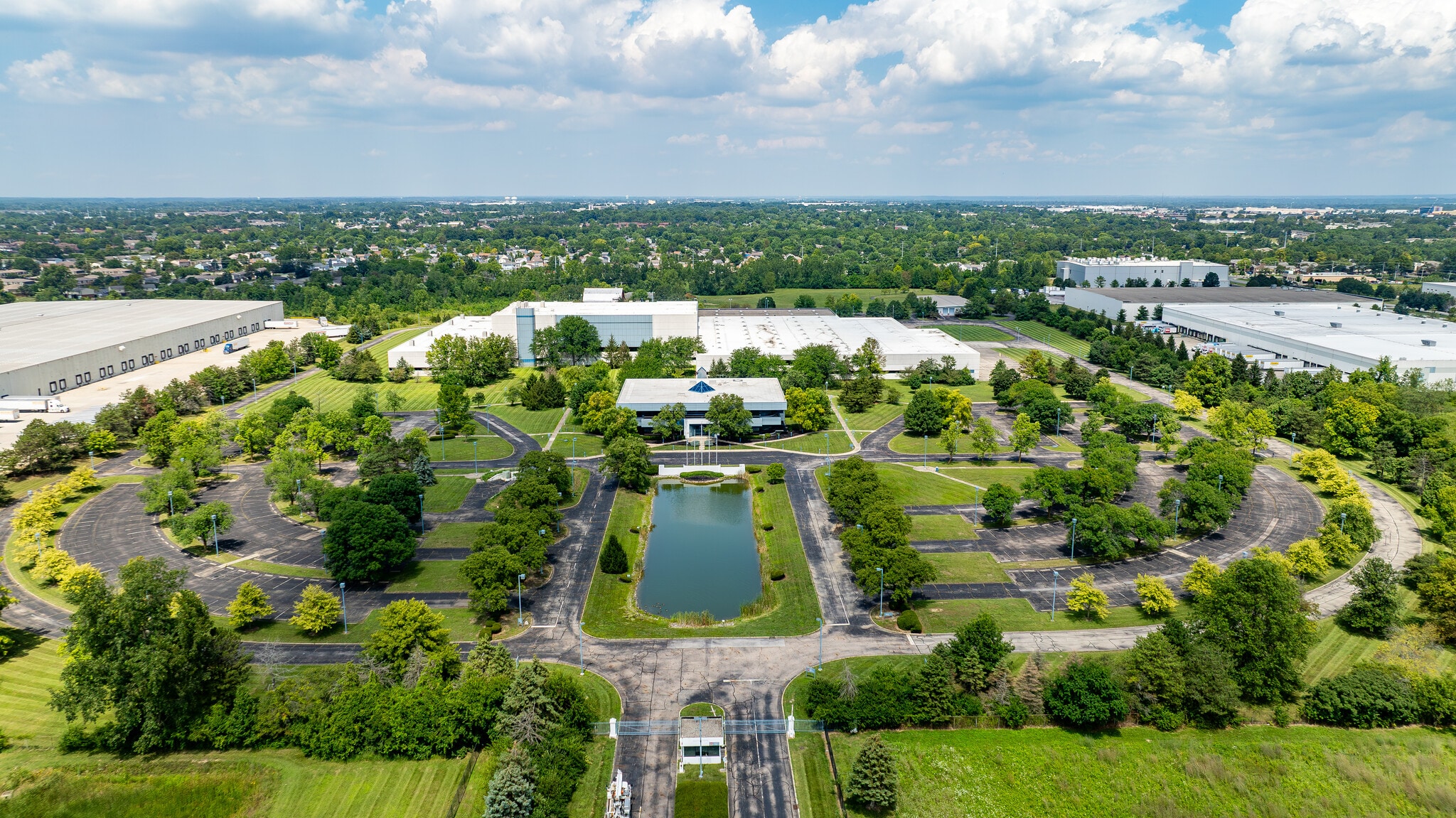 5300 Crosswind Dr, Columbus, OH for lease Aerial- Image 1 of 40