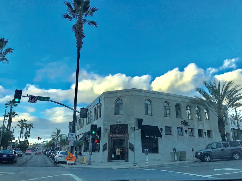 111 Pier Ave, Hermosa Beach, CA for sale - Building Photo - Image 1 of 1